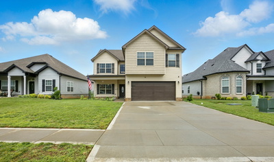 Exterior view of 214 Elwell Rd in Clarksville, TN