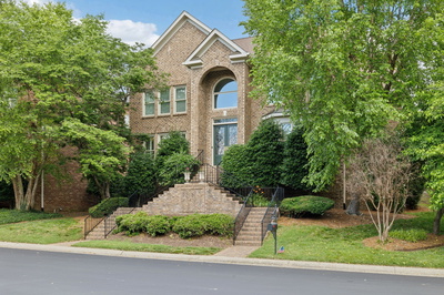 327 Whitworth Way