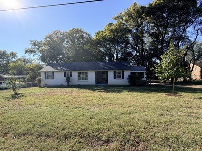 304 Michael Dr
