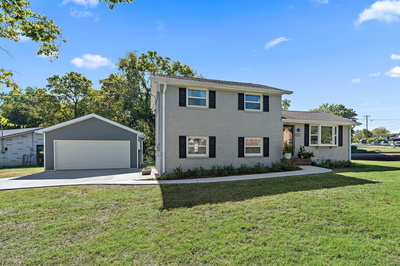 3225 Sennadale Ln