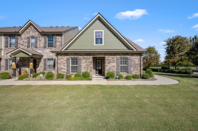 5640 Maples Retreat Dr