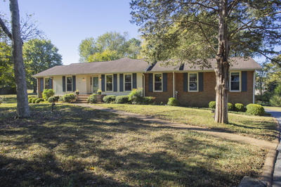 104 Stonewall Dr