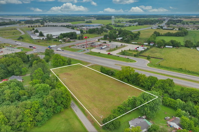 Exterior view of 245 TGT Rd in Portland, TN