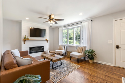 209 Hazelwood Dr