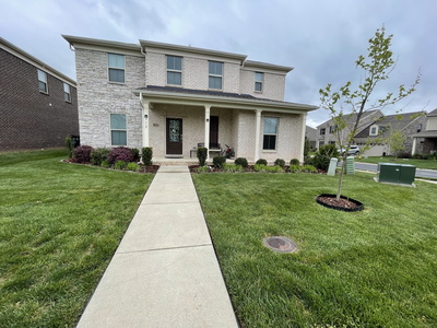 312 Union Pier Dr, E