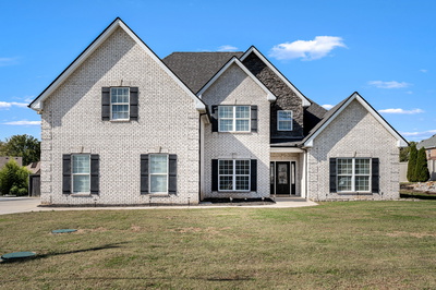 1117 Spring Creek Dr