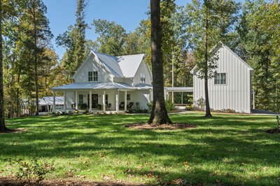 5616 Pinewood Rd