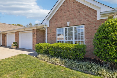 93 Alton Park Ln