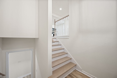 4836 Barclay Square Dr