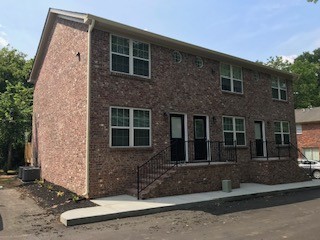 1430 E Main St