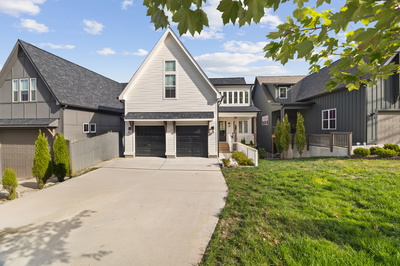 550A Whispering Hills Dr