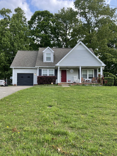 Exterior view of 317 Lancaster Rd in Clarksville, TN