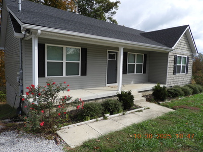 155 Poling Dr