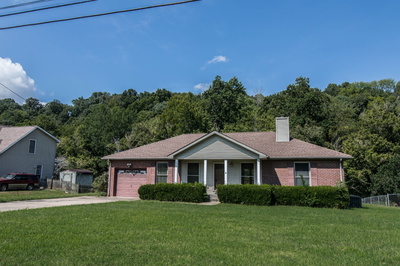 3416 Clearwater Drive