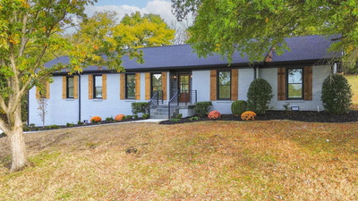 161 Saint Andrews Dr