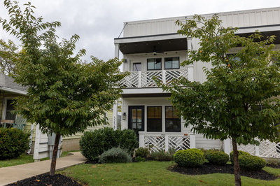 Exterior view of 523B 27th Ave, N in Nashville, TN
