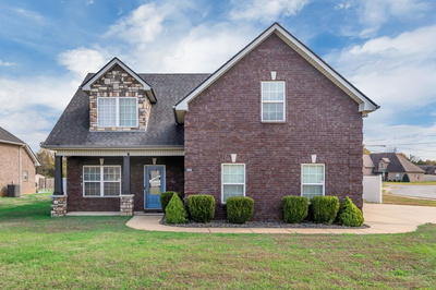 300 Patsy Pl