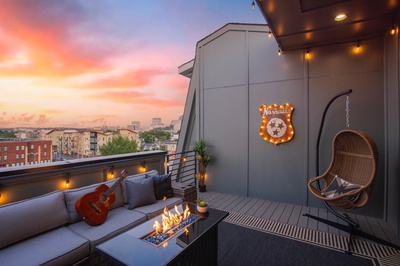 1015 Rev Dr Enoch Jones Blvd