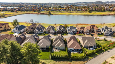 901 Fairington Pvt Way