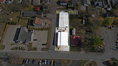 Exterior view of 215 N Boyers Ave in Gallatin, TN