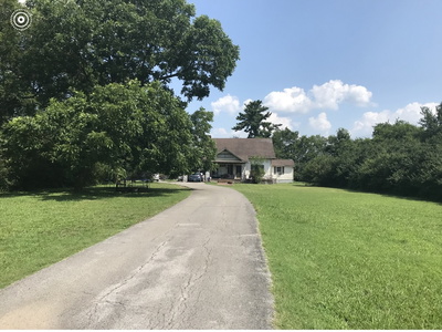 1023 Hartsville Pike