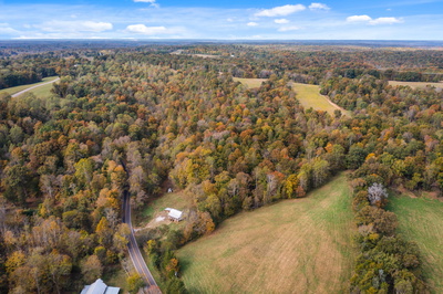 Exterior view of 0 Buck Smith Road in Palmyra, TN