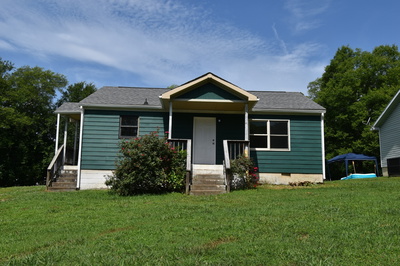 914 W Happy Hollow Dr