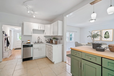 Exterior view of 2004 Long Ave in Nashville, TN