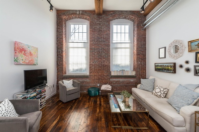 1350 Rosa L Parks Blvd