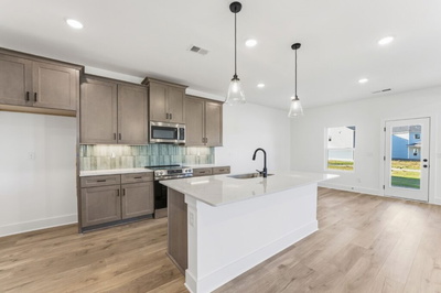 2922 Watercourse Court