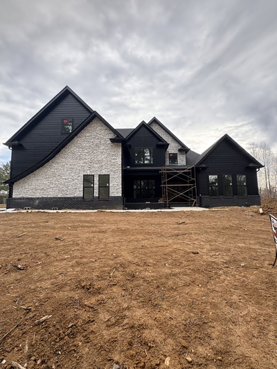 4025 Sadie Grace Way