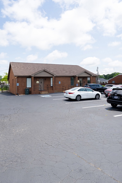 2104 Park Plaza Dr #B