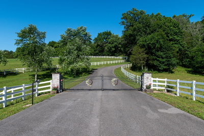 9786 Hartsville Pike