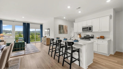 5159 Skyline Way, NE