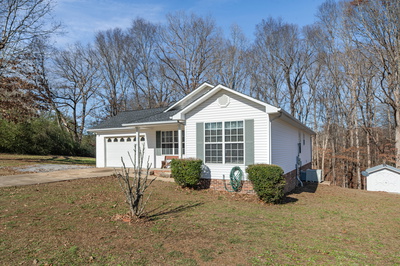 3117 Country Side Dr