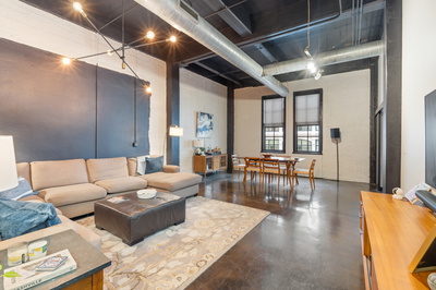 239 Rep John Lewis Way, N