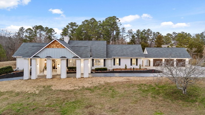 3176 Chestnut Circle, NW