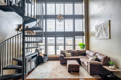 1400 Rosa Parks Blvd