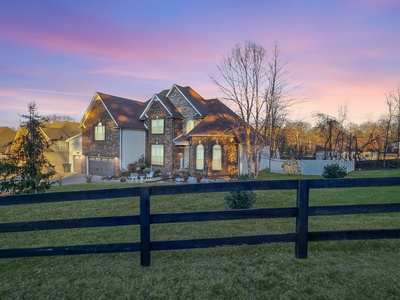 2201 Ellington Gait Dr