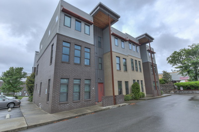 Exterior view of 1225 4th Ave, S in Nashville, TN