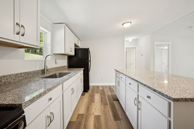 Exterior view of 3117 Thompson Ln in Westmoreland, TN