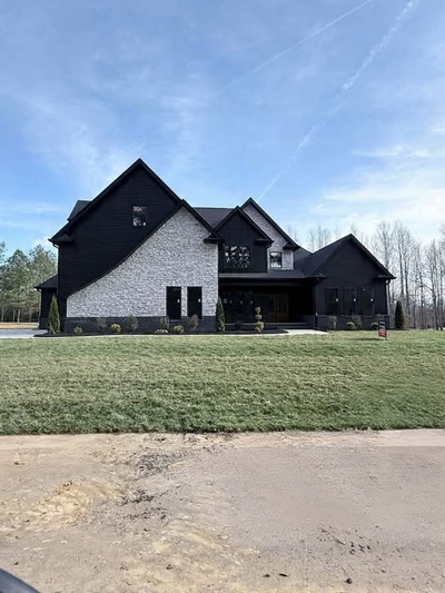 4025 Sadie Grace Way