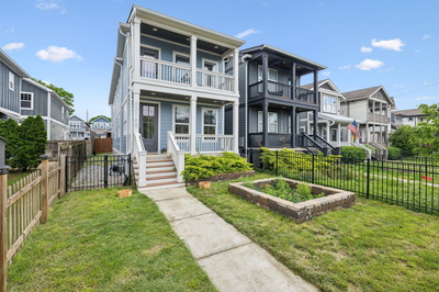 6216B California Ave