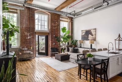 1350 Rosa L Parks Blvd