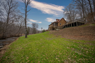 323 Spring Creek Rd