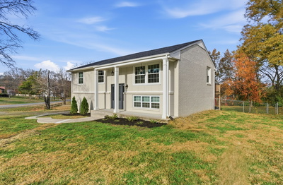 228 Lakeside Park Dr