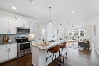 900 Vintage Green Ln