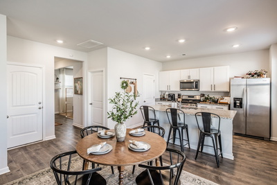 7039 Sunny Parks Dr