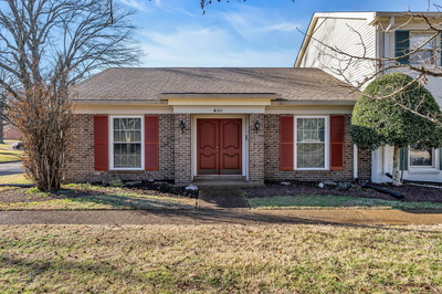 8300 Sawyer Brown Rd