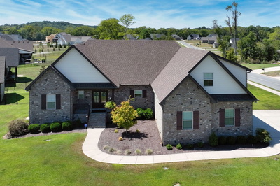 Exterior view of 1029 Robert Lee Dr in Gallatin, TN